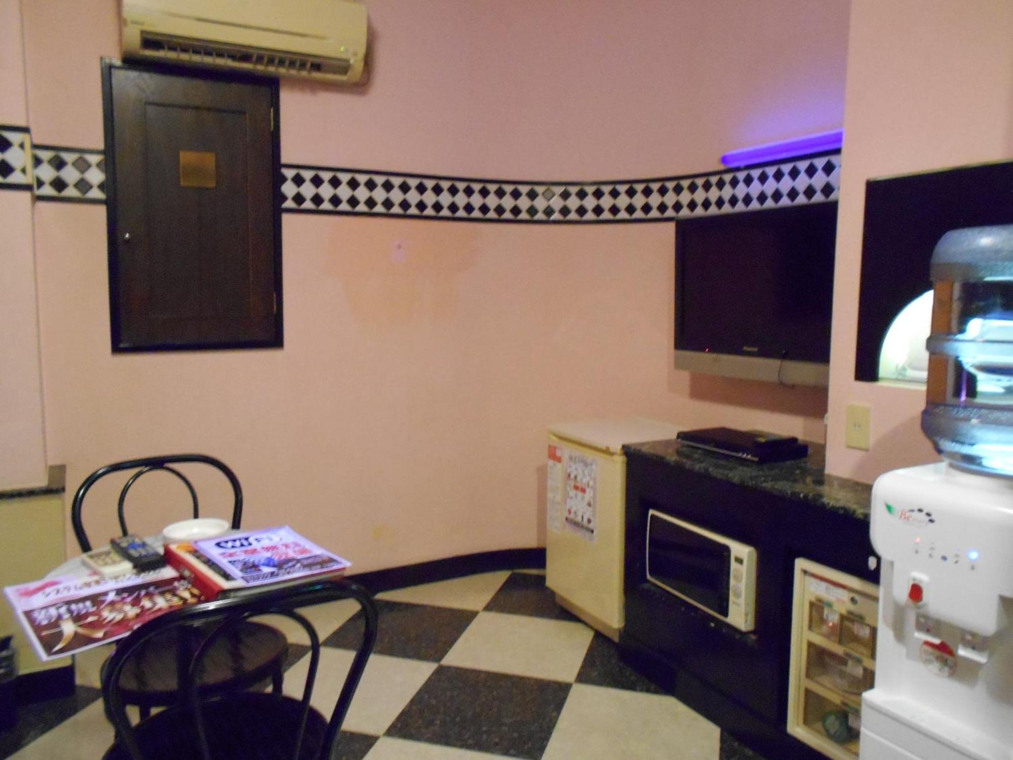 Hotel 愛花夢　小田原 à Odawara Extérieur photo